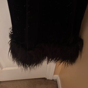 Elegant Black Velvet Skirt with Feather Trim